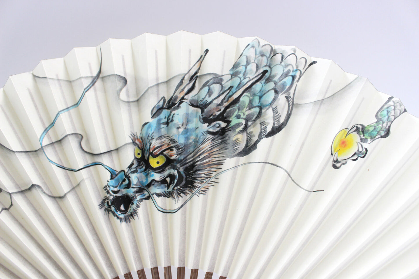 Éventail japonais, Éventail pliant, Dragon bleu