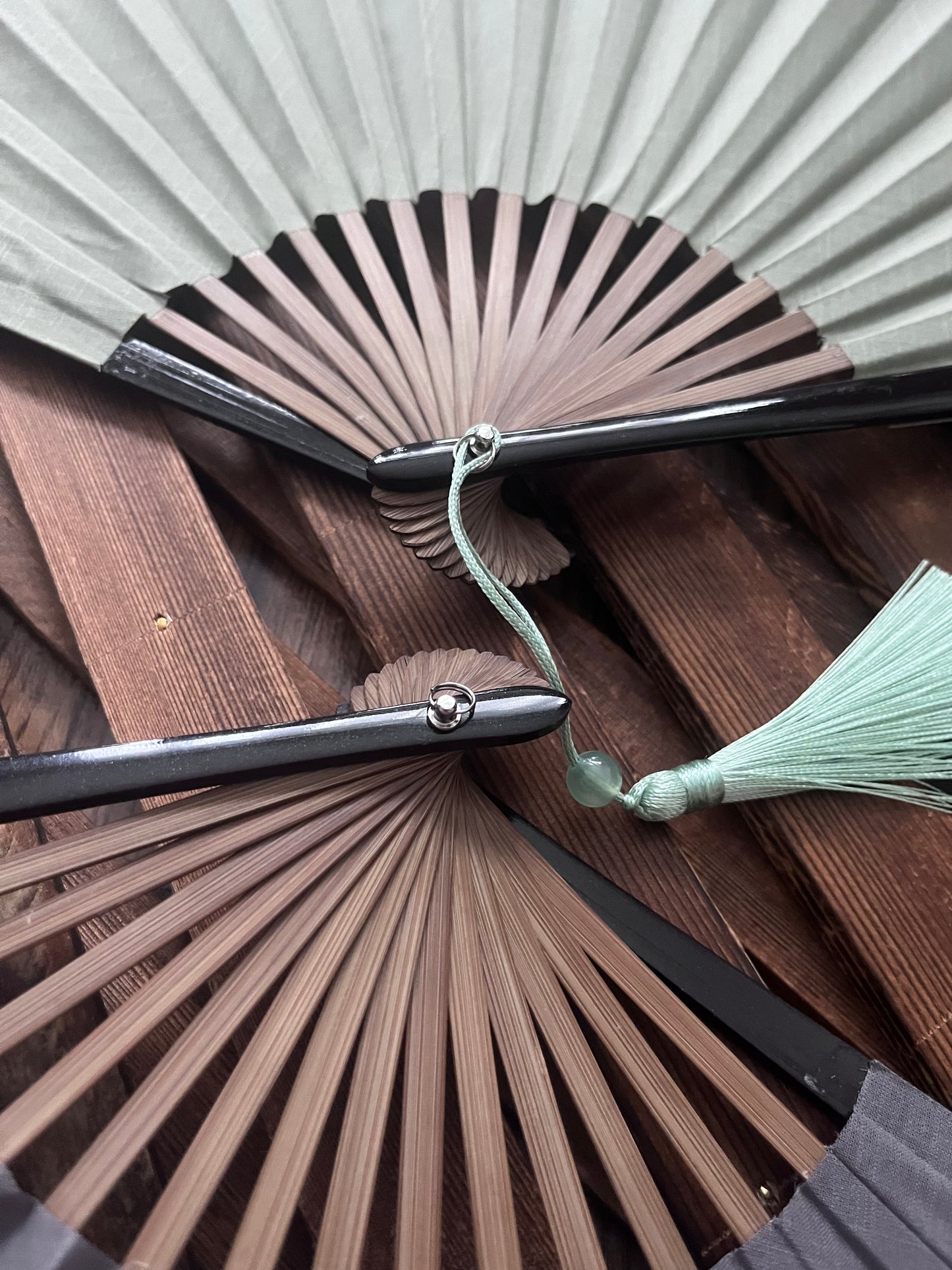 Bamboo Folding fan -SAGE BREEZE